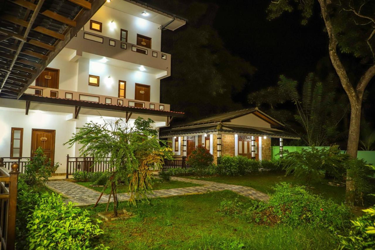 Ilamparuma Hotel Weligama Exteriér fotografie