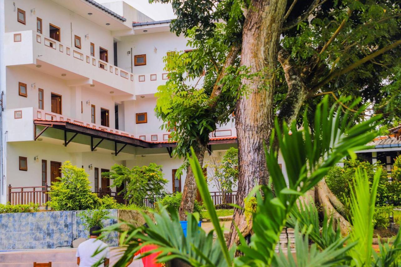 Ilamparuma Hotel Weligama Exteriér fotografie