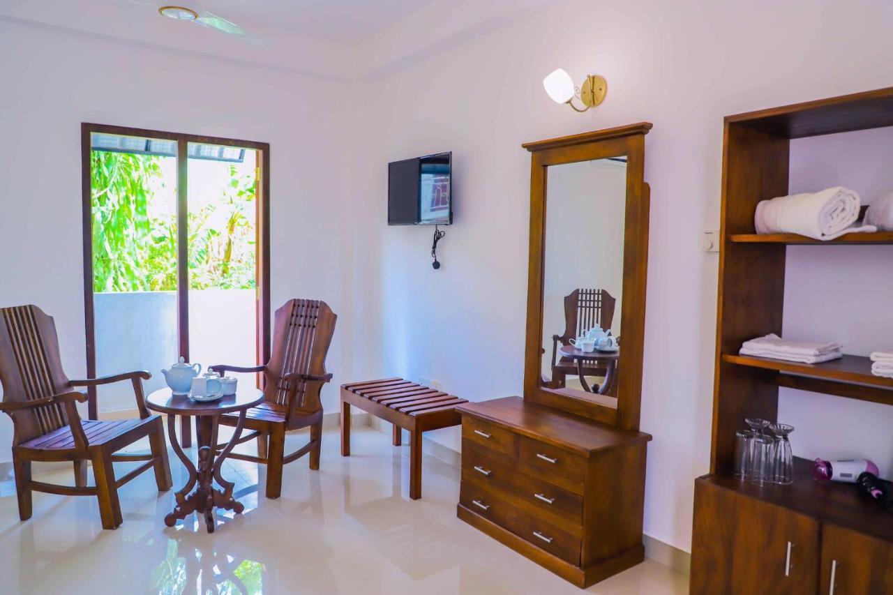 Ilamparuma Hotel Weligama Exteriér fotografie