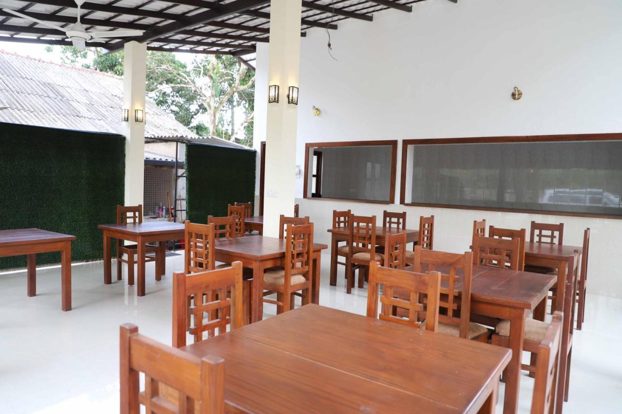 Ilamparuma Hotel Weligama Exteriér fotografie